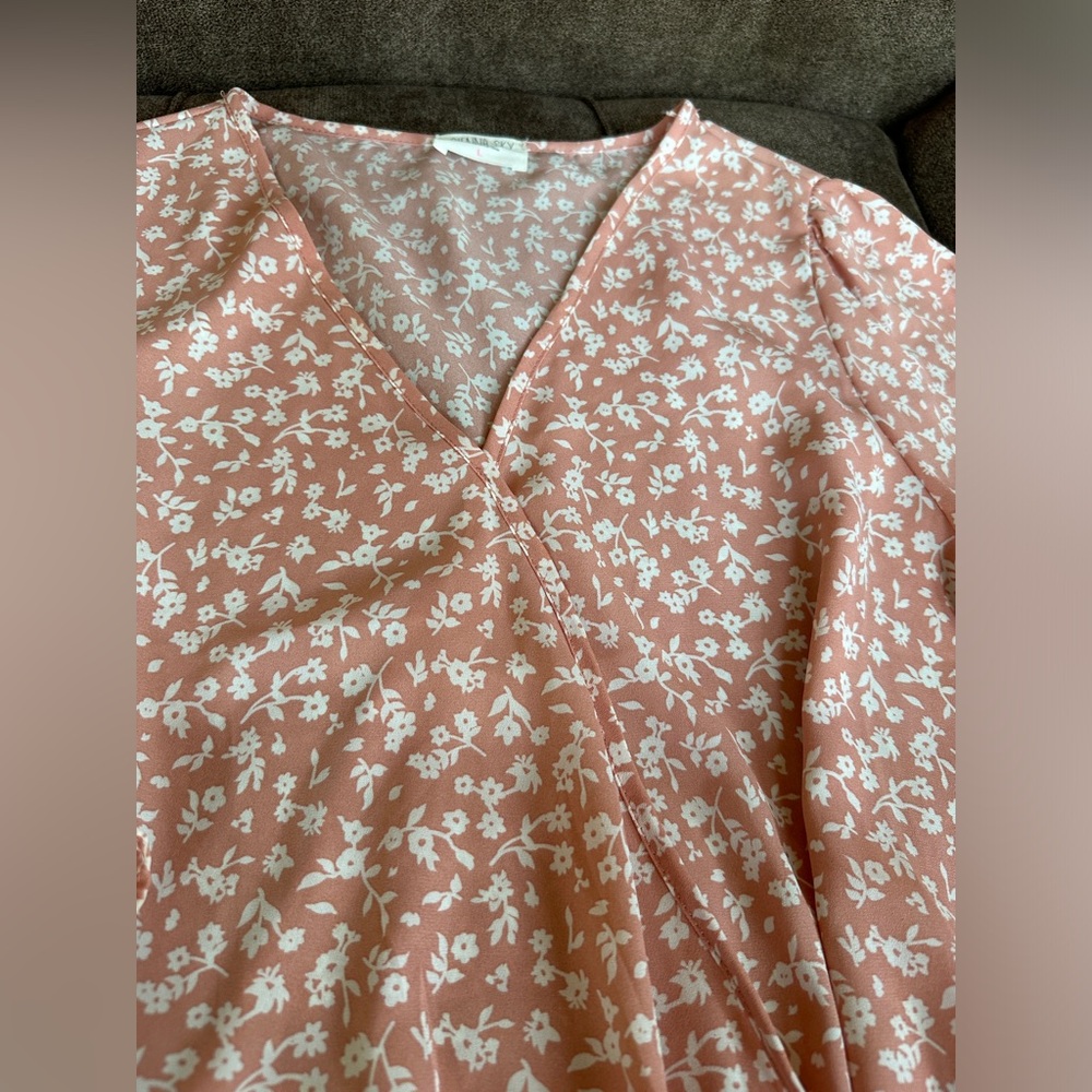 Sienna Sky Floral Blouse Size L - Picture 5 of 11